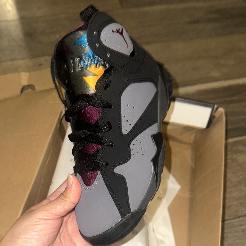 Jordan Bordeaux 7’s